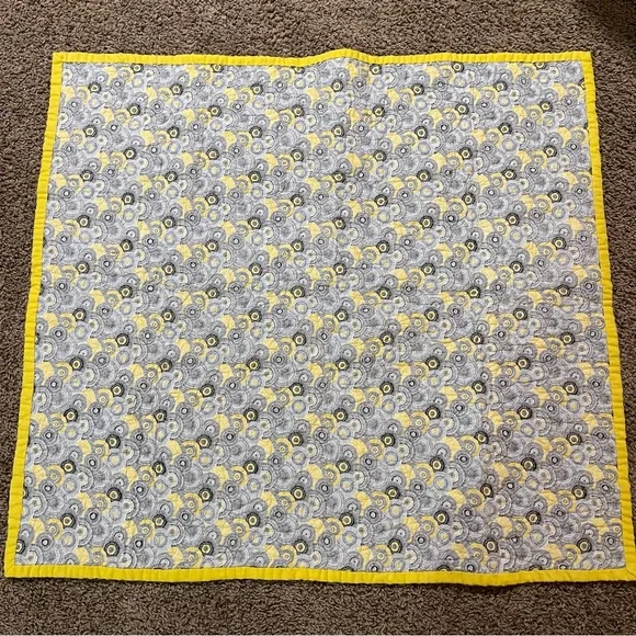 Quilt Handmade Child's Baby Patchwork Hand Quilted Trucks Construction Blanket - Picture 4 of 7